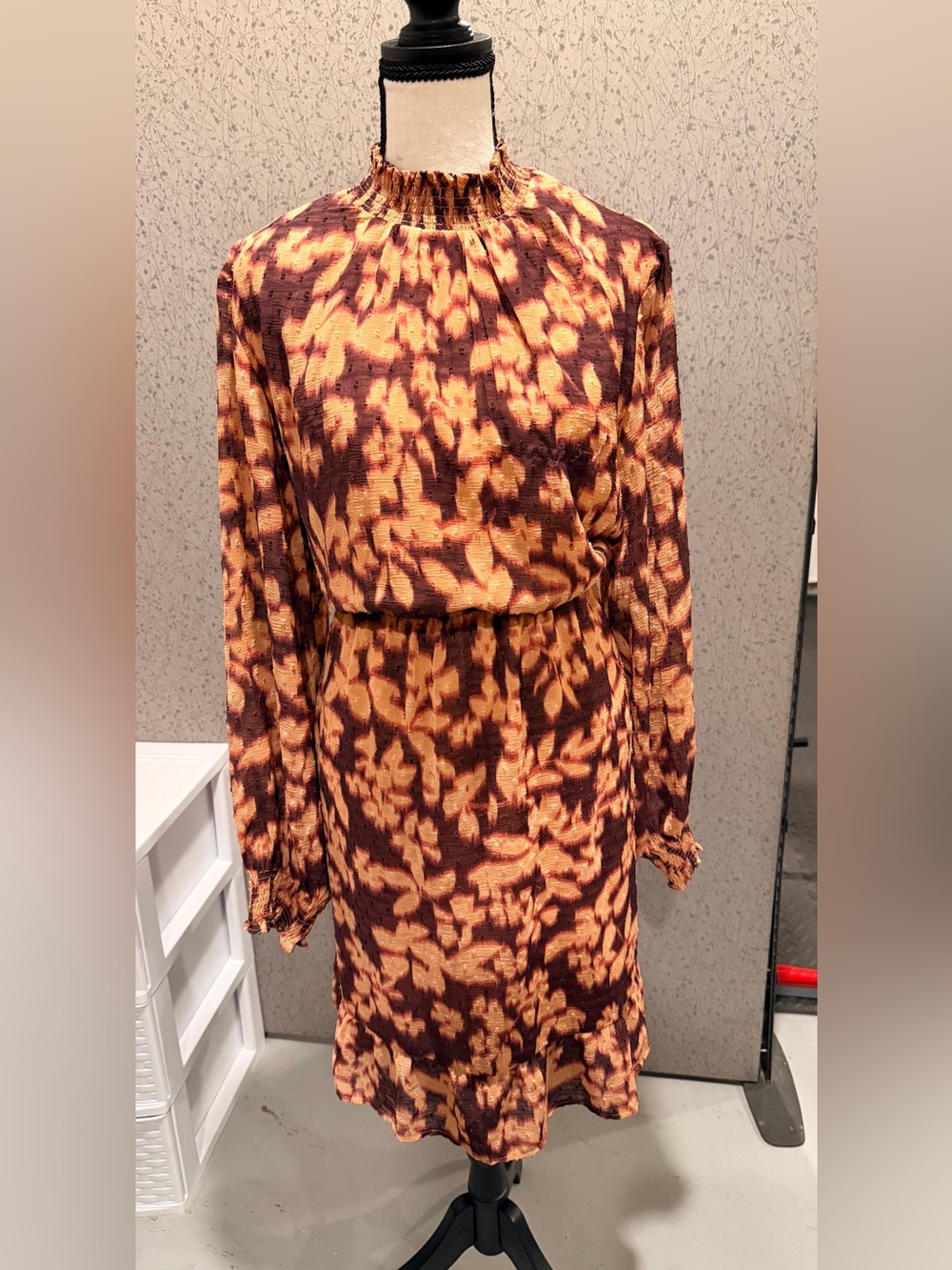 Women's long-sleeve midi dress